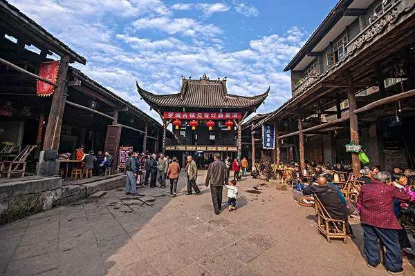 创新探索商业街治理新路径 “小星星”撬动“大治理”